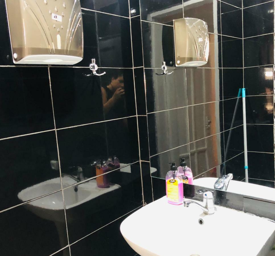 Brobro Hostel Tbilisi Zewnętrze zdjęcie